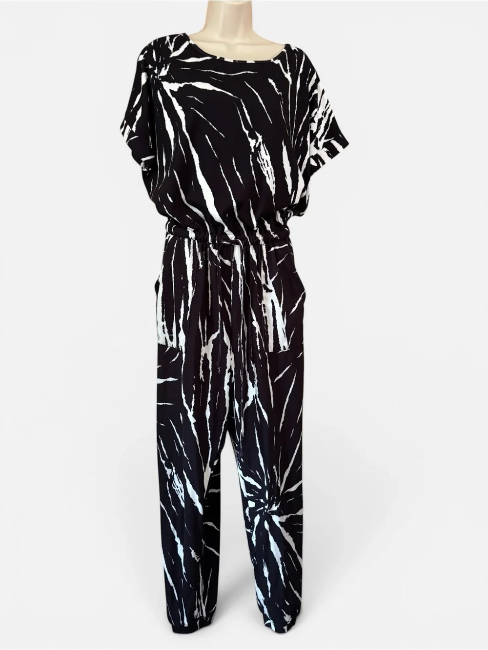 Black White Abstract Chic One Piece Jogger Jumpsuit Short Sleeves Pockets XL